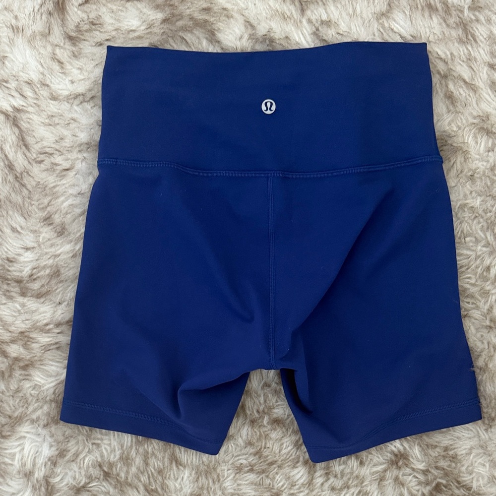 Lululemon Blue 6in inseam Yoga Shorts-LIKE NEW